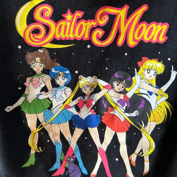 Sailor moon cropped tank top - Picture 1 of 4